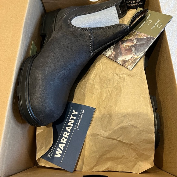 Blundstone Suede Chelsea Boot unisex USW-8, USM-6, AUS-5 steel grey/ pale denim. - Picture 12 of 14